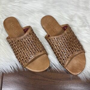 NEW Bed Stu Women's Size 7.5 Tan Woven Leather Minerva Sandals Flat Slides Shoes